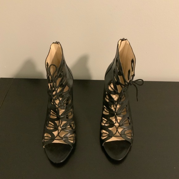 LOVIN’ STRAP UP HEELS BY NINE WEST - Picture 2 of 4